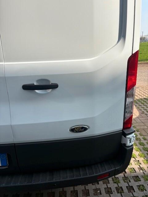 Ford Transit 2.0TDCI 131cv L2H2