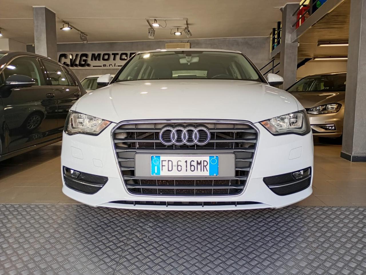 Audi A3 SPB 1.6 TDI clean diesel Ambition