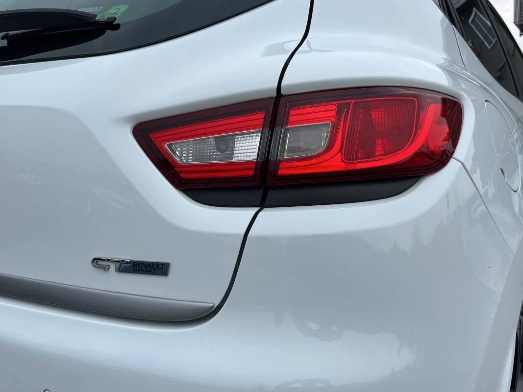 Renault Clio 1.2 GT 120cv edc