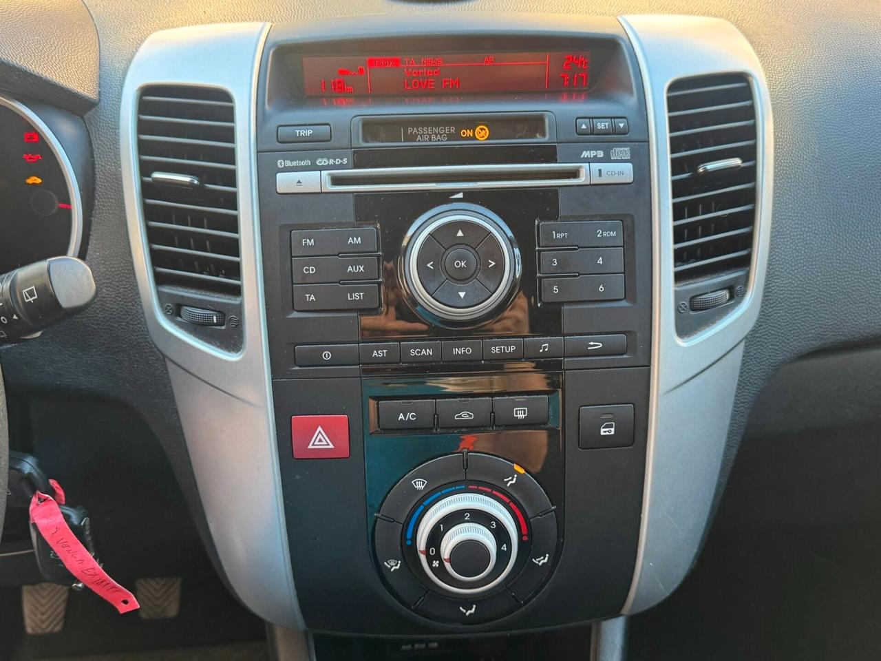 KIA VENGA 1.4 CRDI 90 CV. E5 6 MARCE PERFETTA KM 124.000