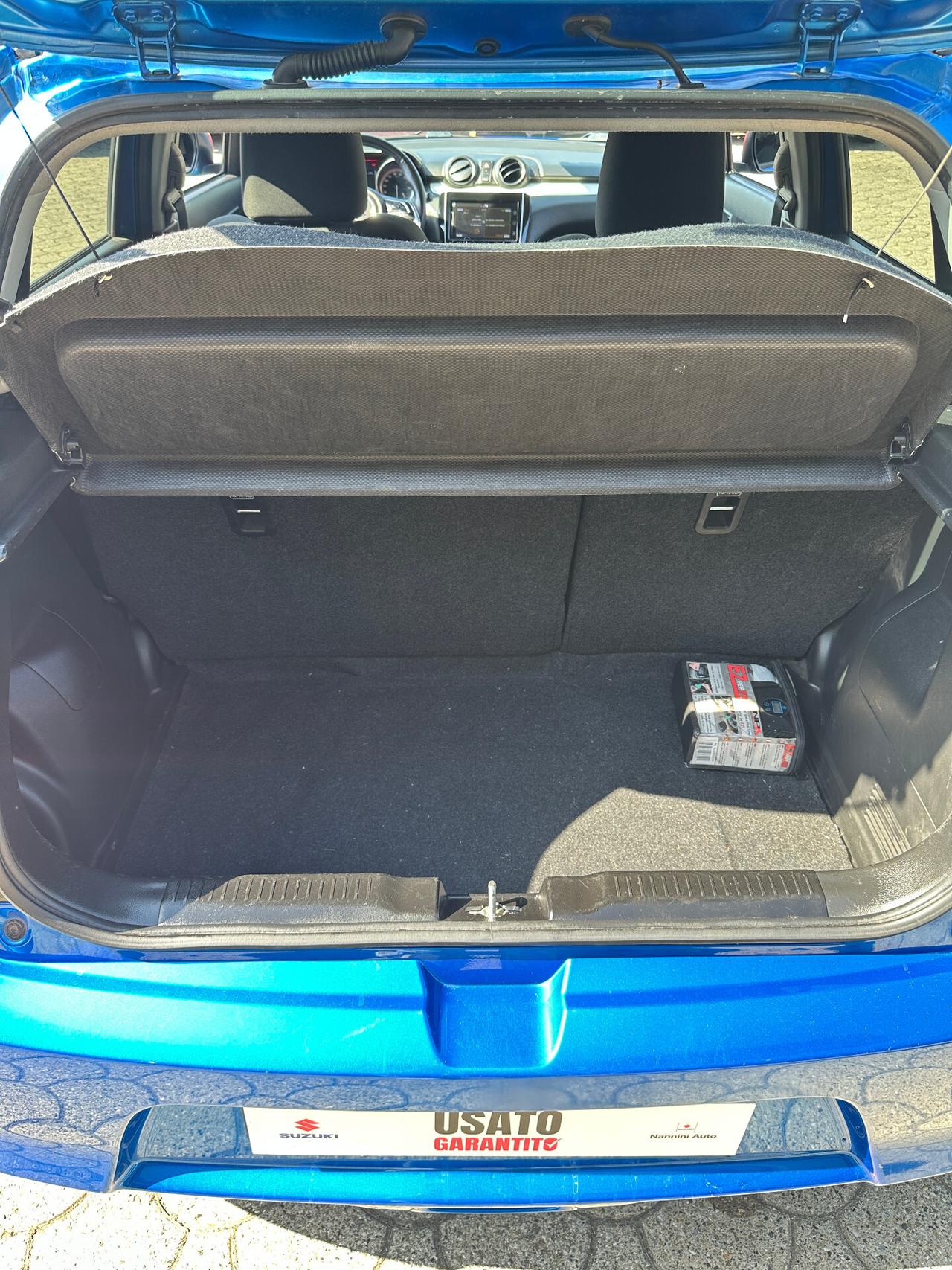 Suzuki Swift 1.2 Hybrid Top