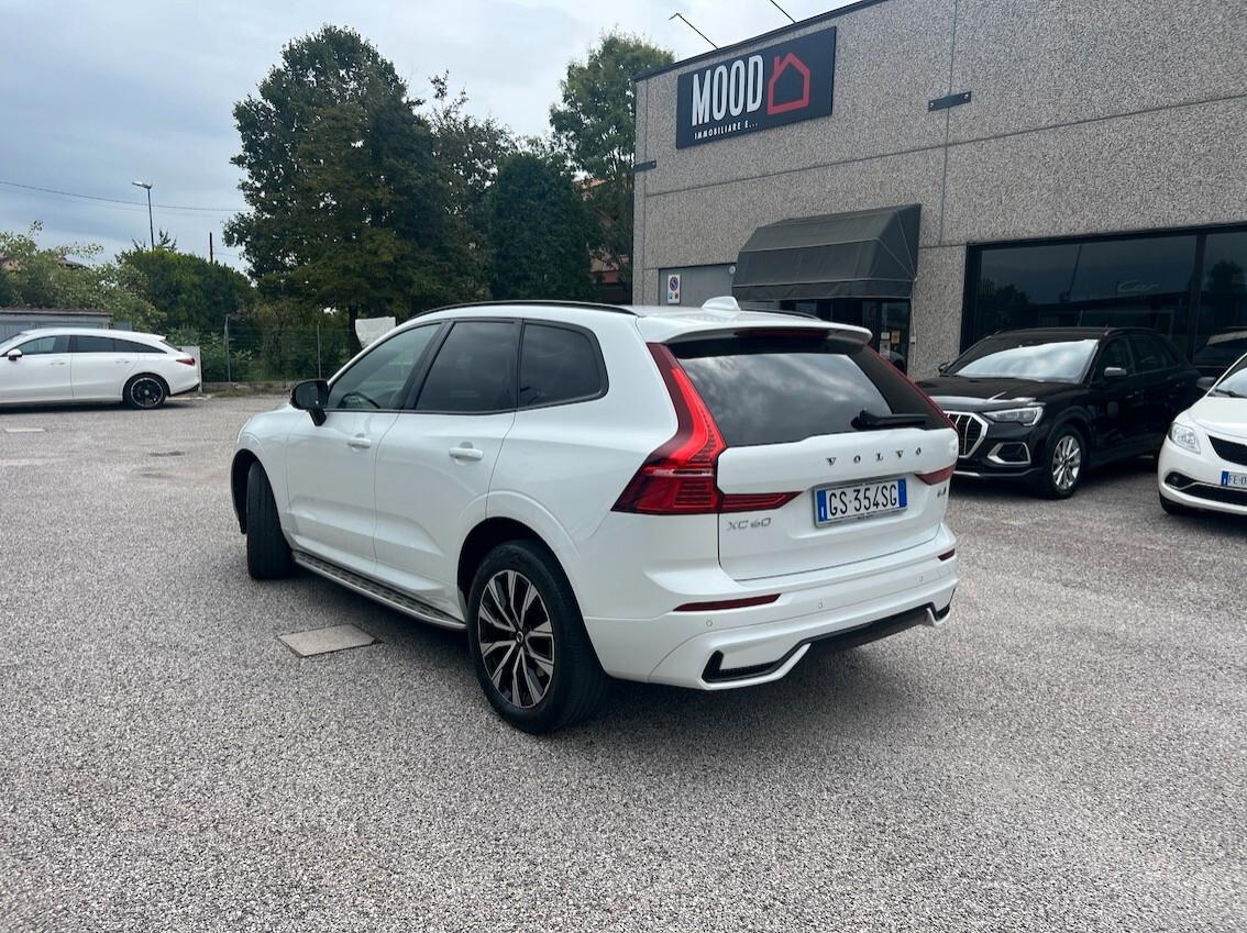 Volvo XC60 2.0 b4 Plus Dark awd auto - FULL OPTIONAL