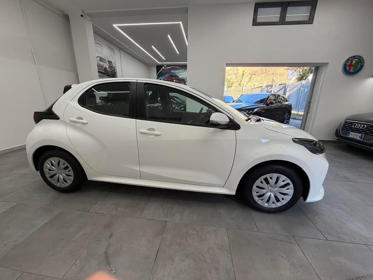 Toyota Yaris 1.5 Hybrid Active 2023