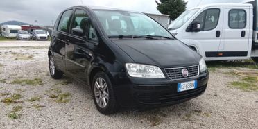 FIAT Idea 1.4 16V BlackEnergy