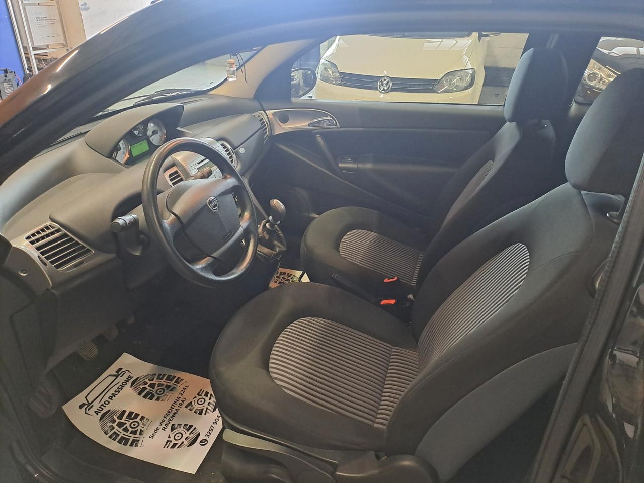Lancia Ypsilon 1.2 Platino