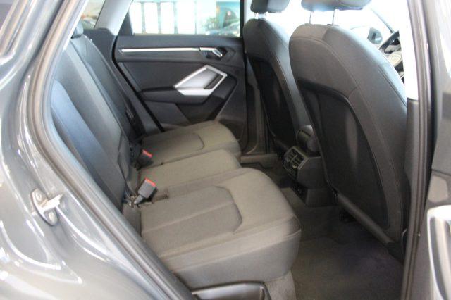 AUDI Q3 2.0 TDI 150 CV S-Tronic Business