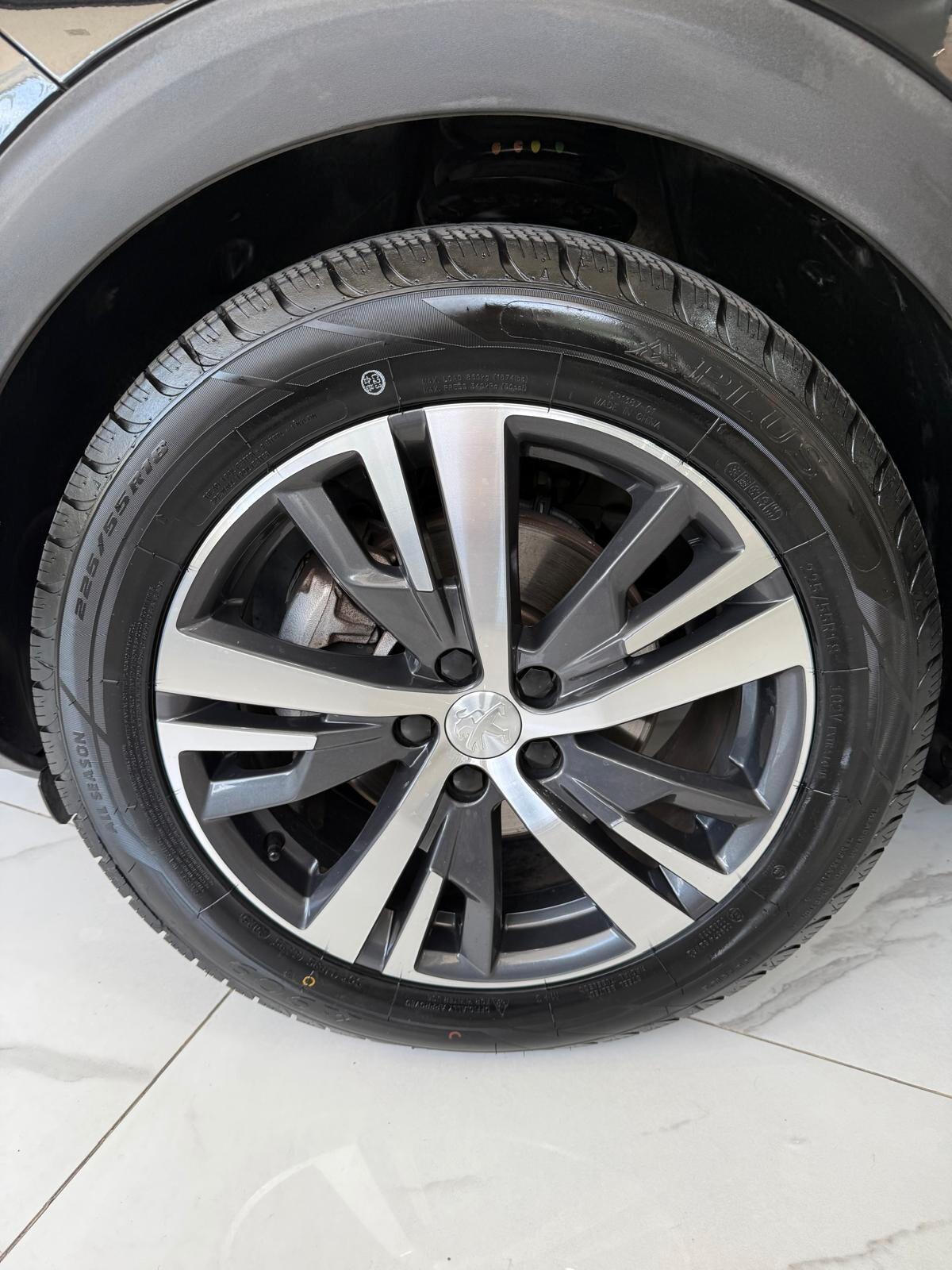 Peugeot 3008 BlueHDi 130 S&S EAT8 Allure Pack