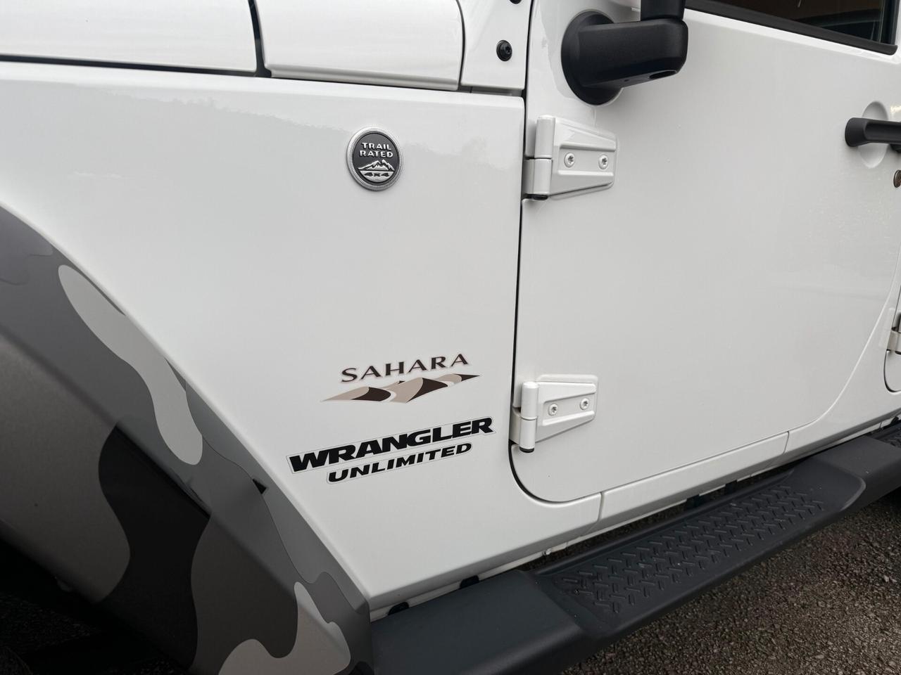 Jeep Wrangler Unlimited 2.8 CRD Sahara Auto JKU CON SOFT TOP