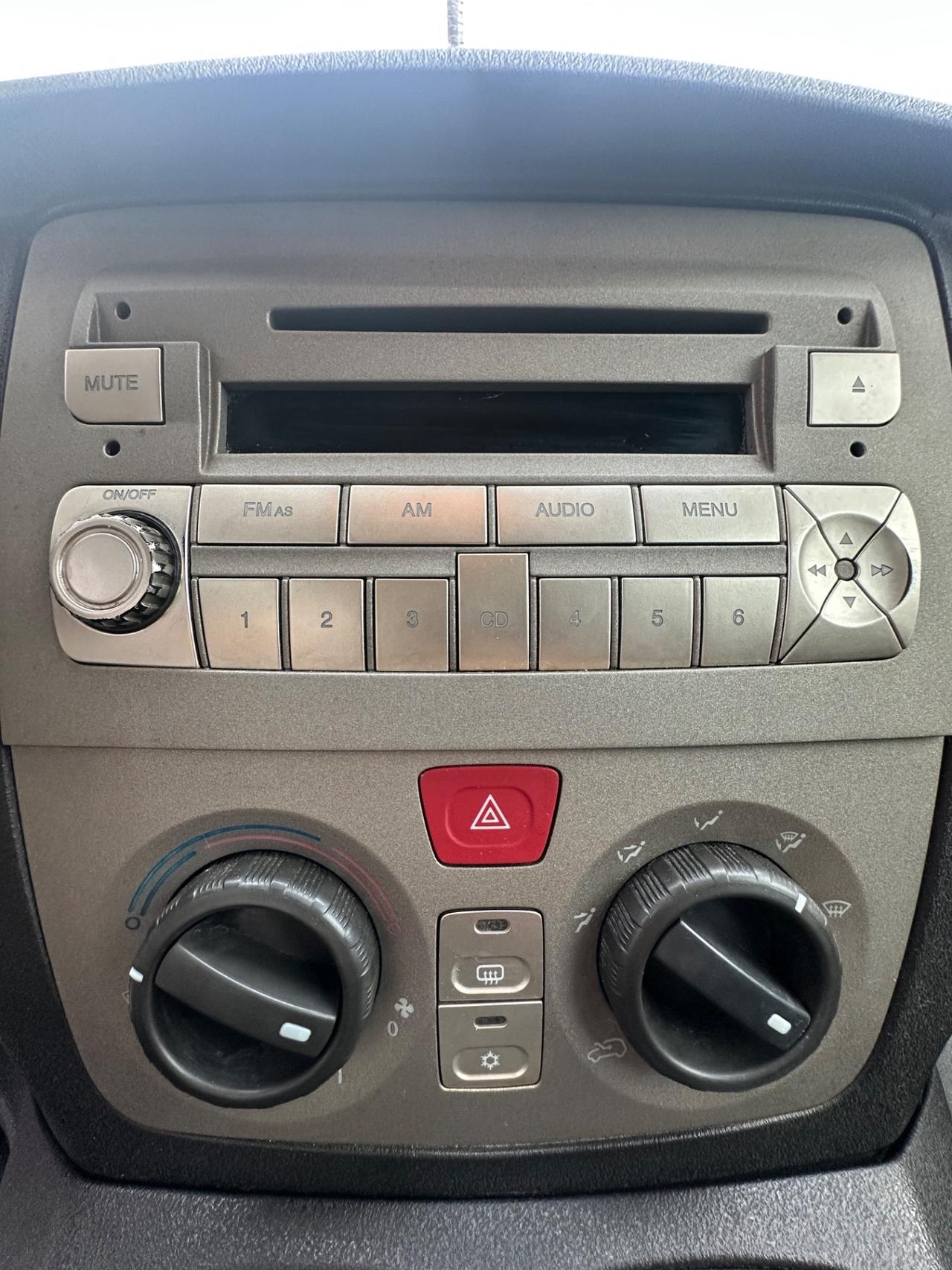 Lancia MUSA 1.4 Platino Ecochic GPL