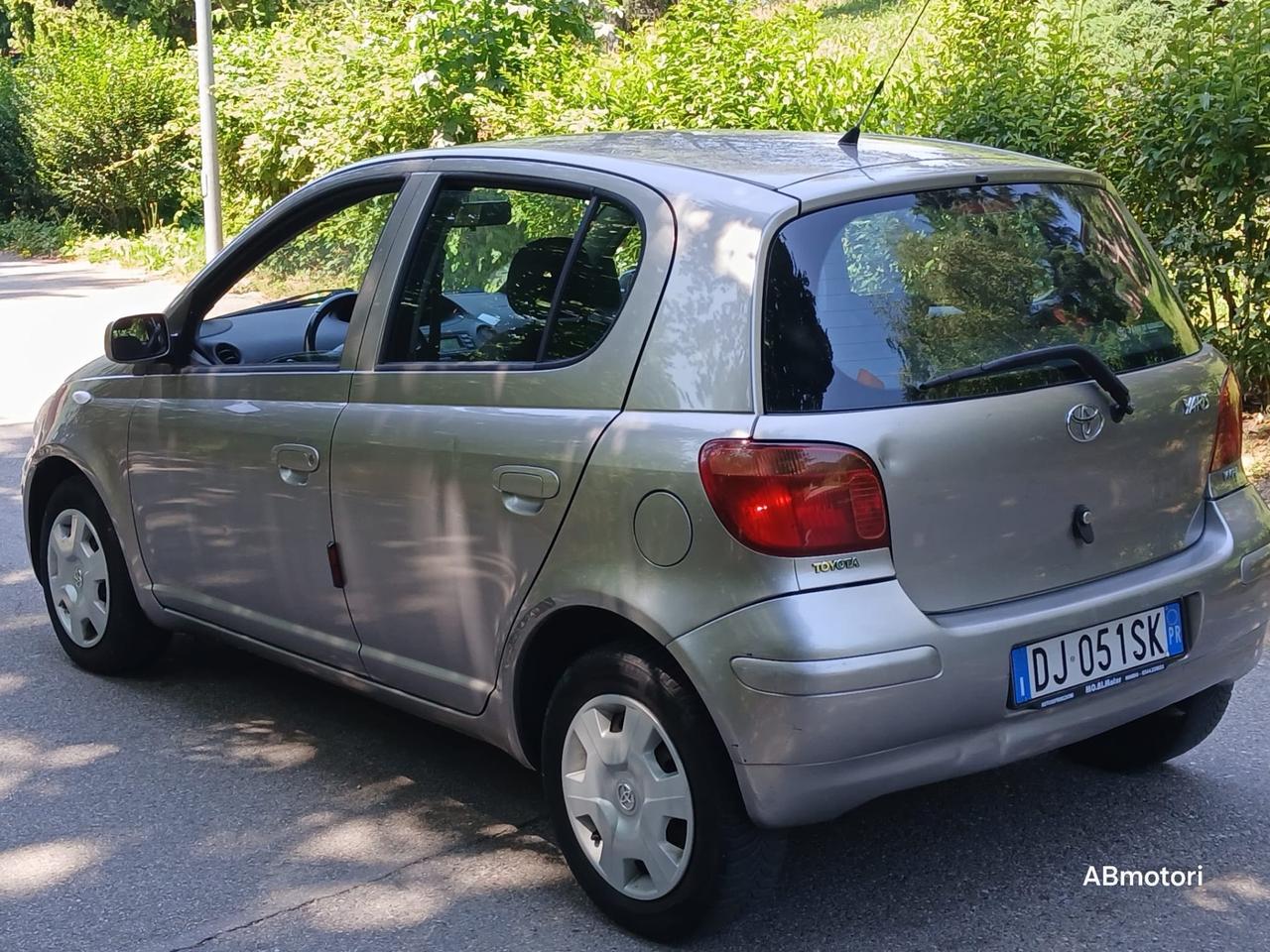 Toyota Yaris 1.0i 16V cat 3 porte Sol