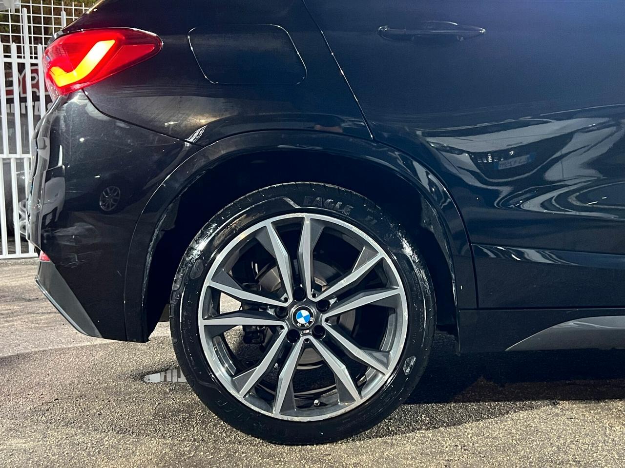 Bmw X2 sDrive18i Goldplay Edition MSPORT KM 42000