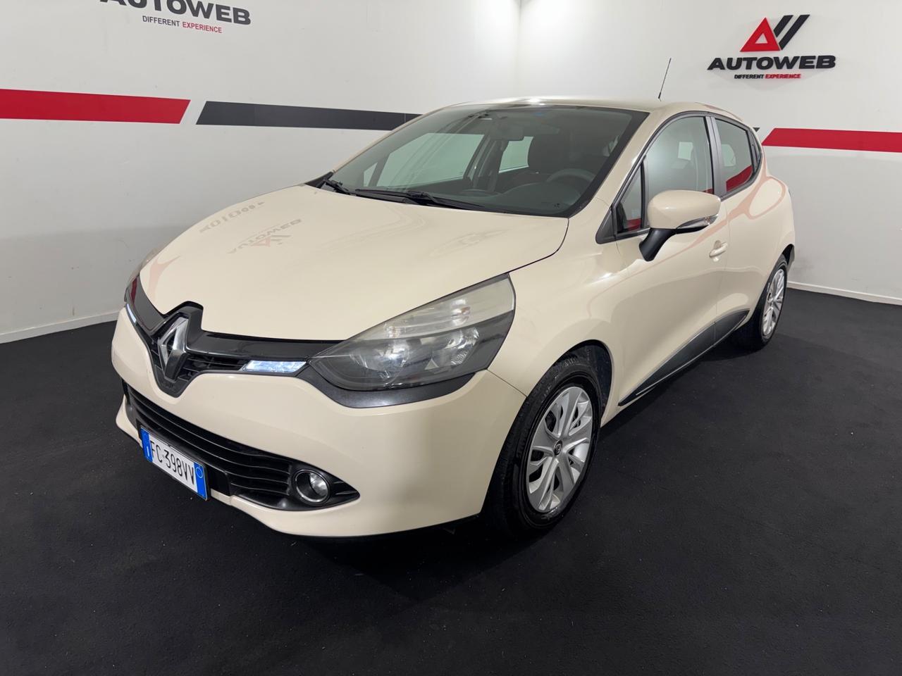 Renault Clio 1.2 75CV 5 porte Life