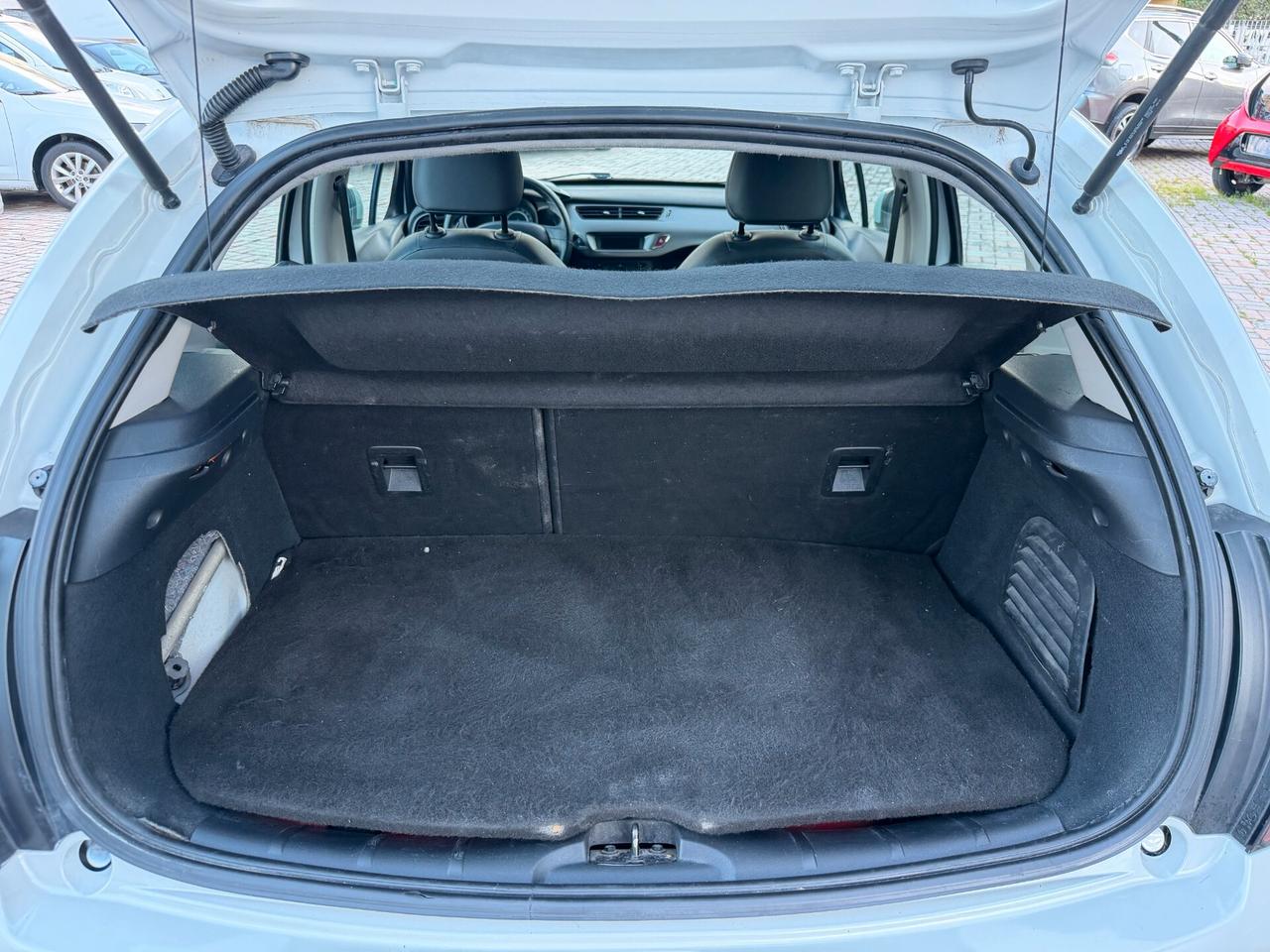 Citroen C3 1.2 VTi 82 Exclusive Metano