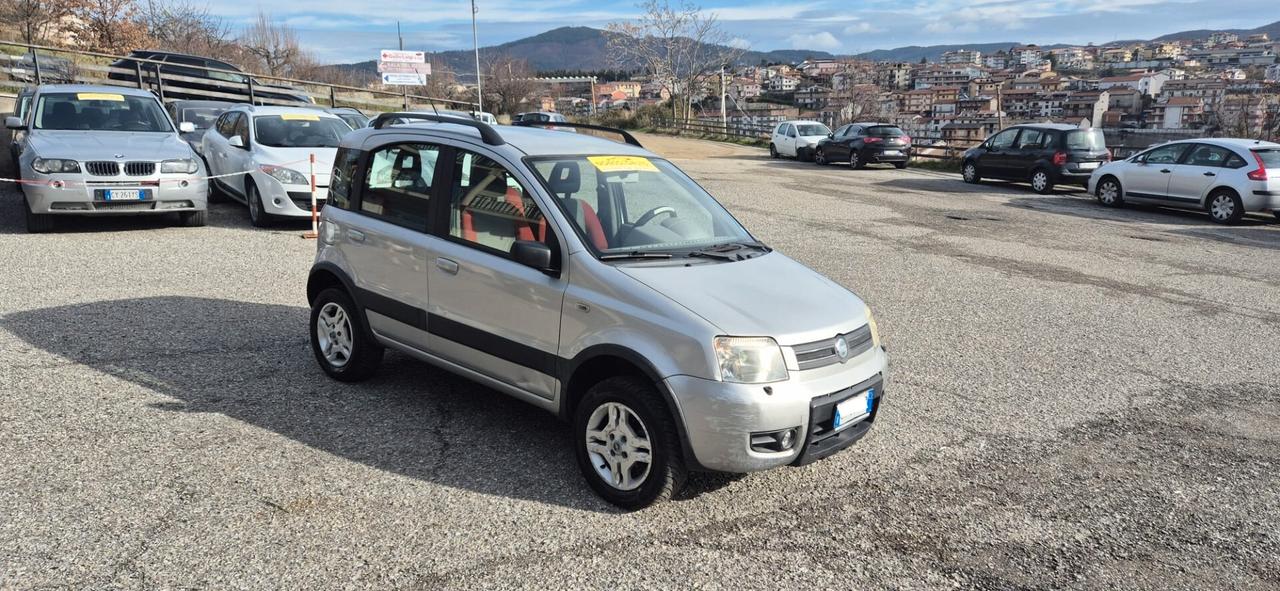Fiat Panda 1.2 4x4 Climbing - € 3.499