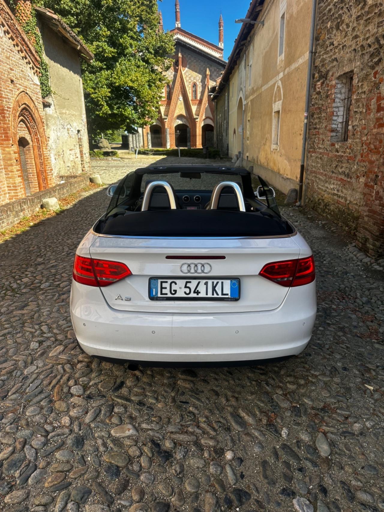 Audi A3 Cabrio 1.6 TDI 105 CV CR Ambition