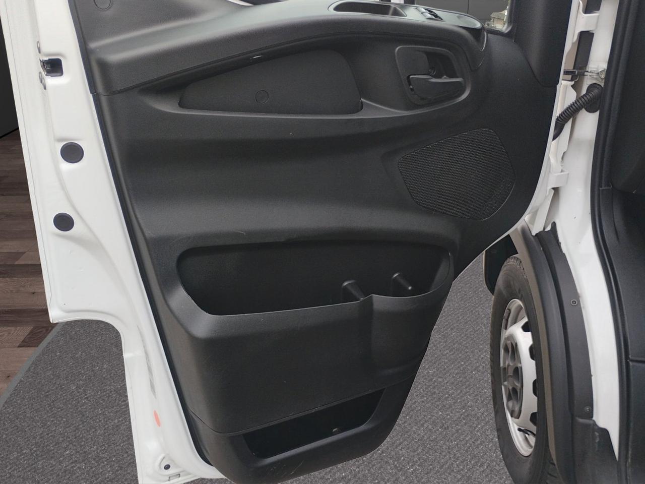 IVECO Daily 35 S16 V H2 3520 L2