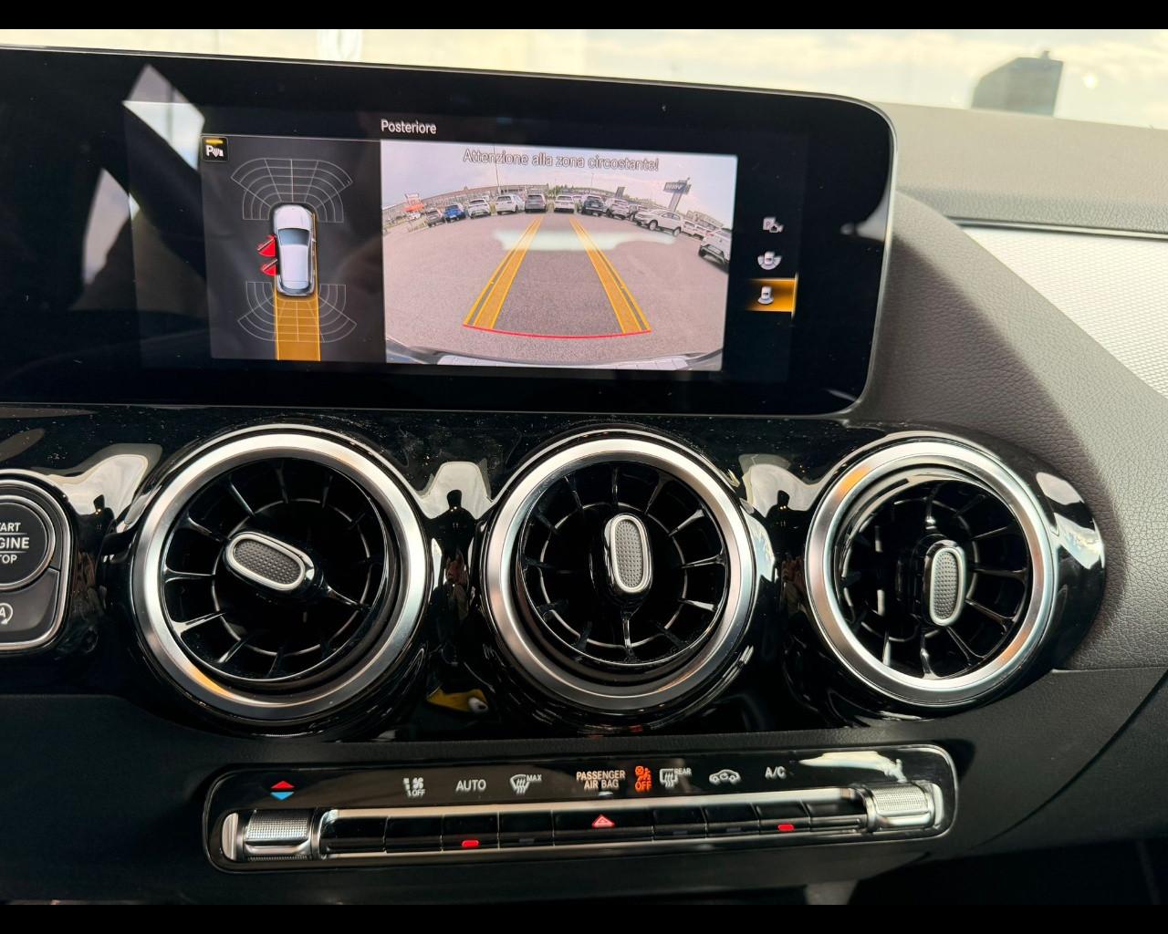Mercedes-Benz GLA 200D SPORT PLUS AUTO