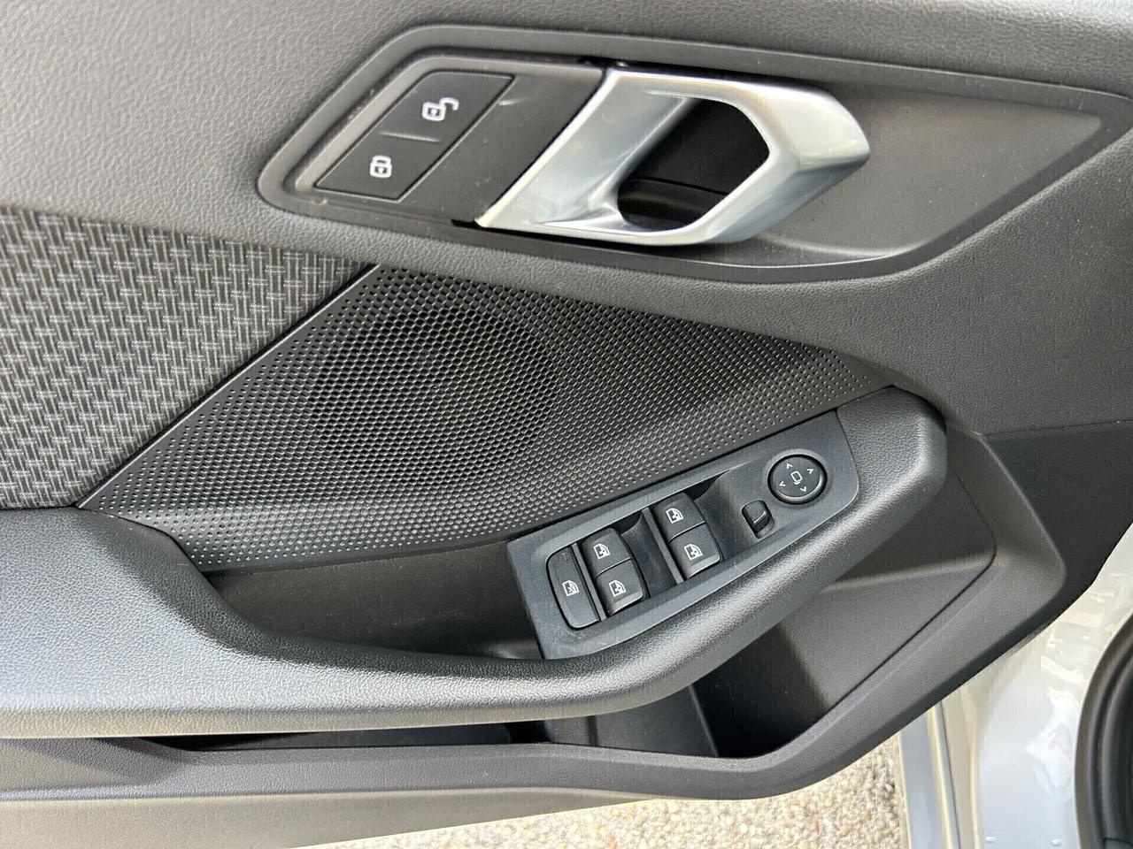 BMW 116d 5 porte Business Advantage 2020