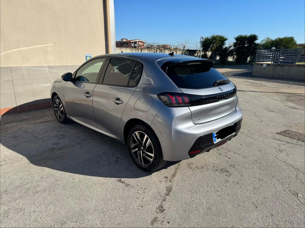 Peugeot 208 BlueHDi 100 Stop&Start 5 porte Allure