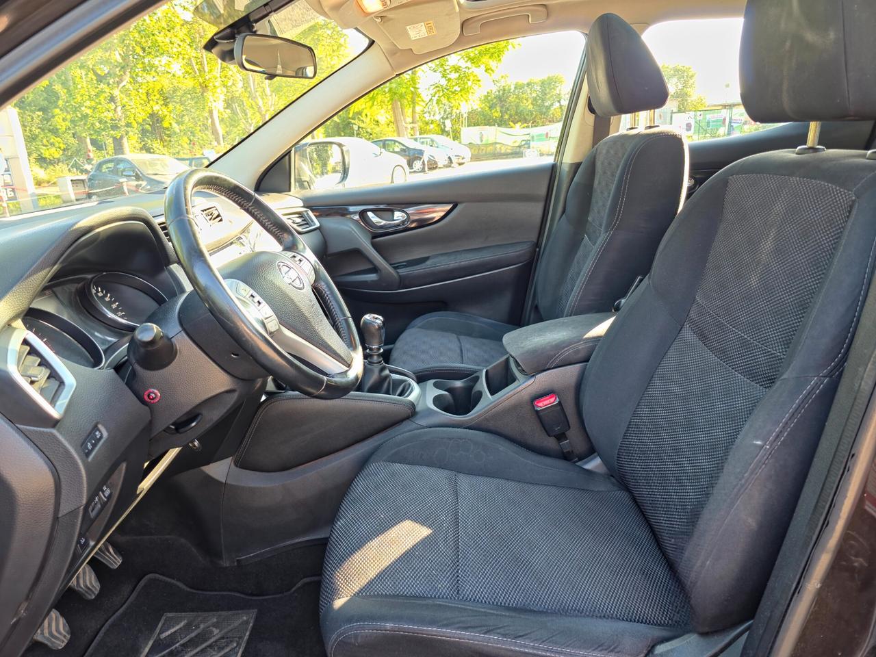 Nissan Qashqai 1.6 dCi 4WD Tekna 2016-E6B Manuale 4x4 NEO