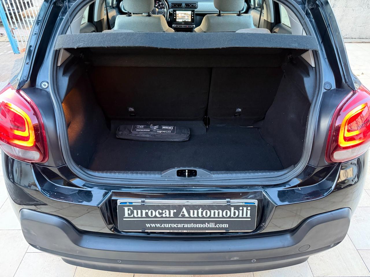 Citroen C3 PureTech - Shine 2019 RETROCAMERA