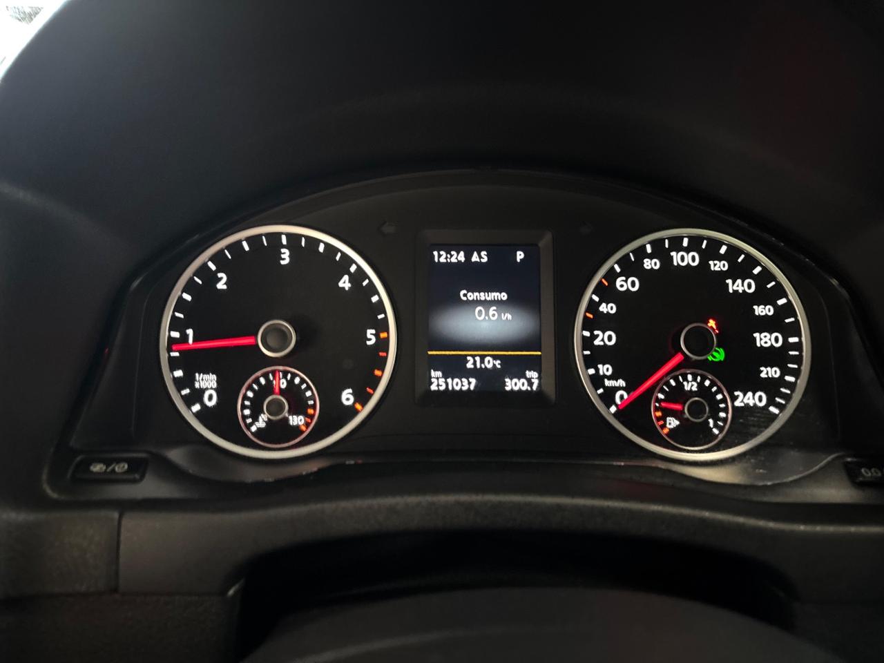 Volkswagen Tiguan 2.0 TDI AUT. FULL OPT.