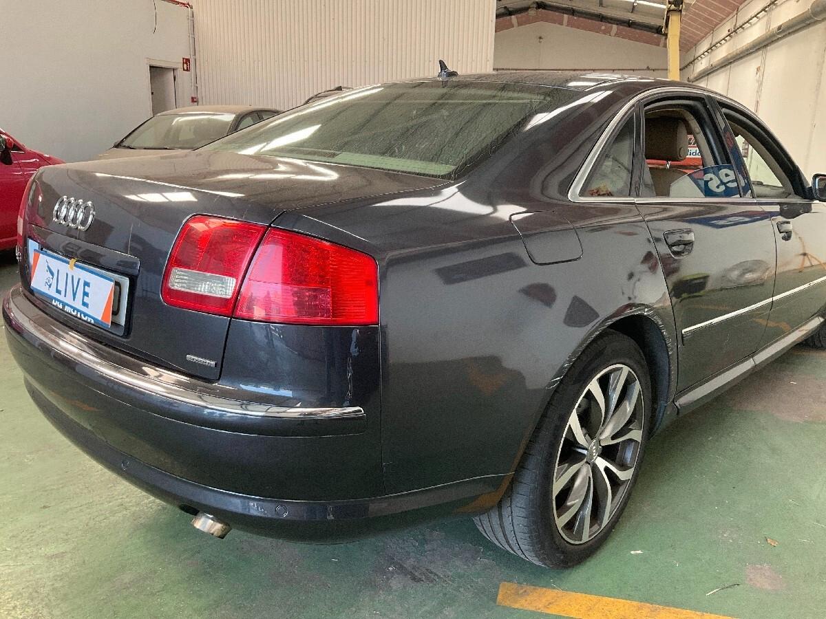 Audi A8 3.0 V6 TDI F.AP. quattro tiptronic