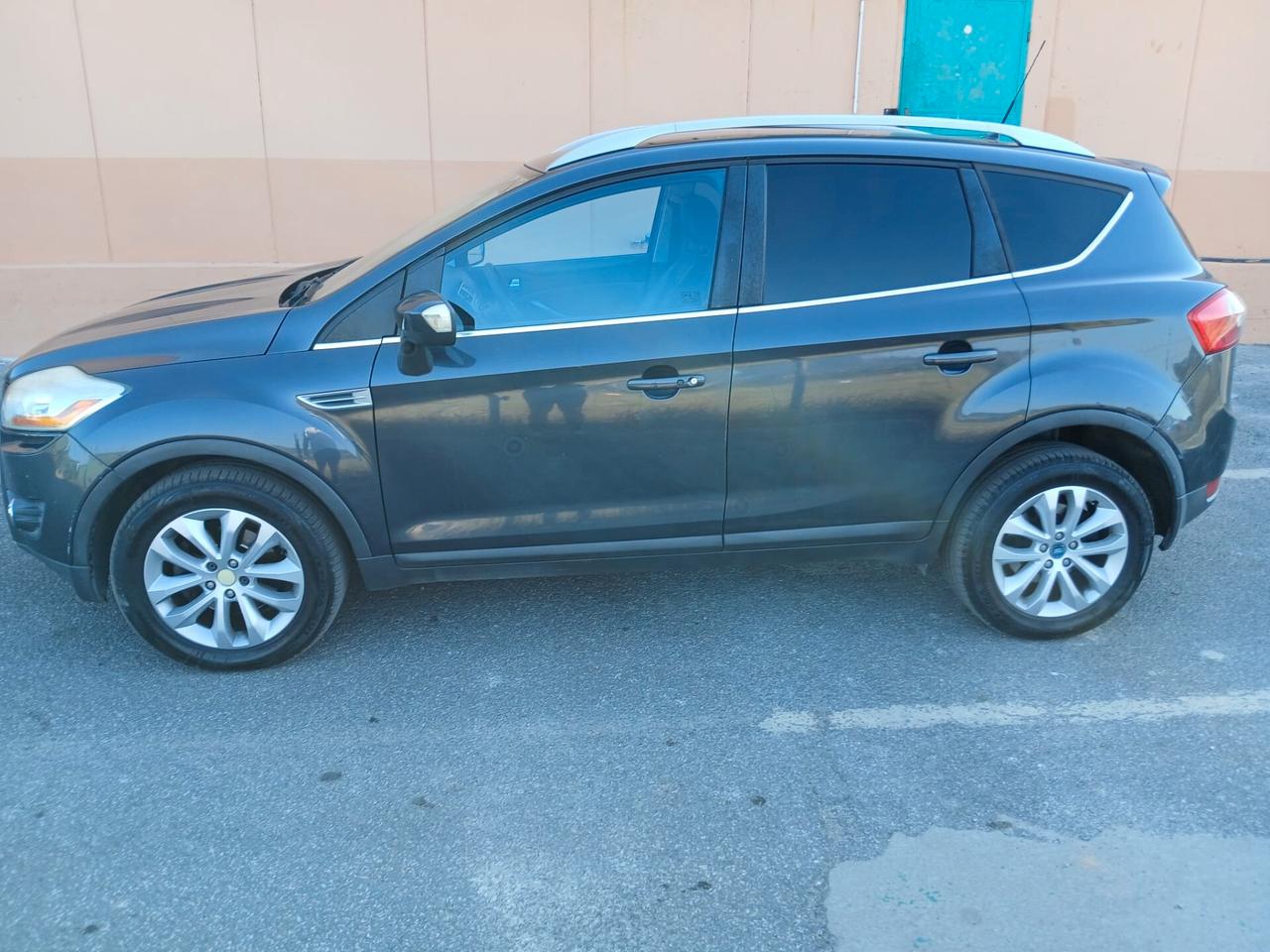 Ford Kuga 2.0 TDCi 136 CV 4WD Titanium DPF