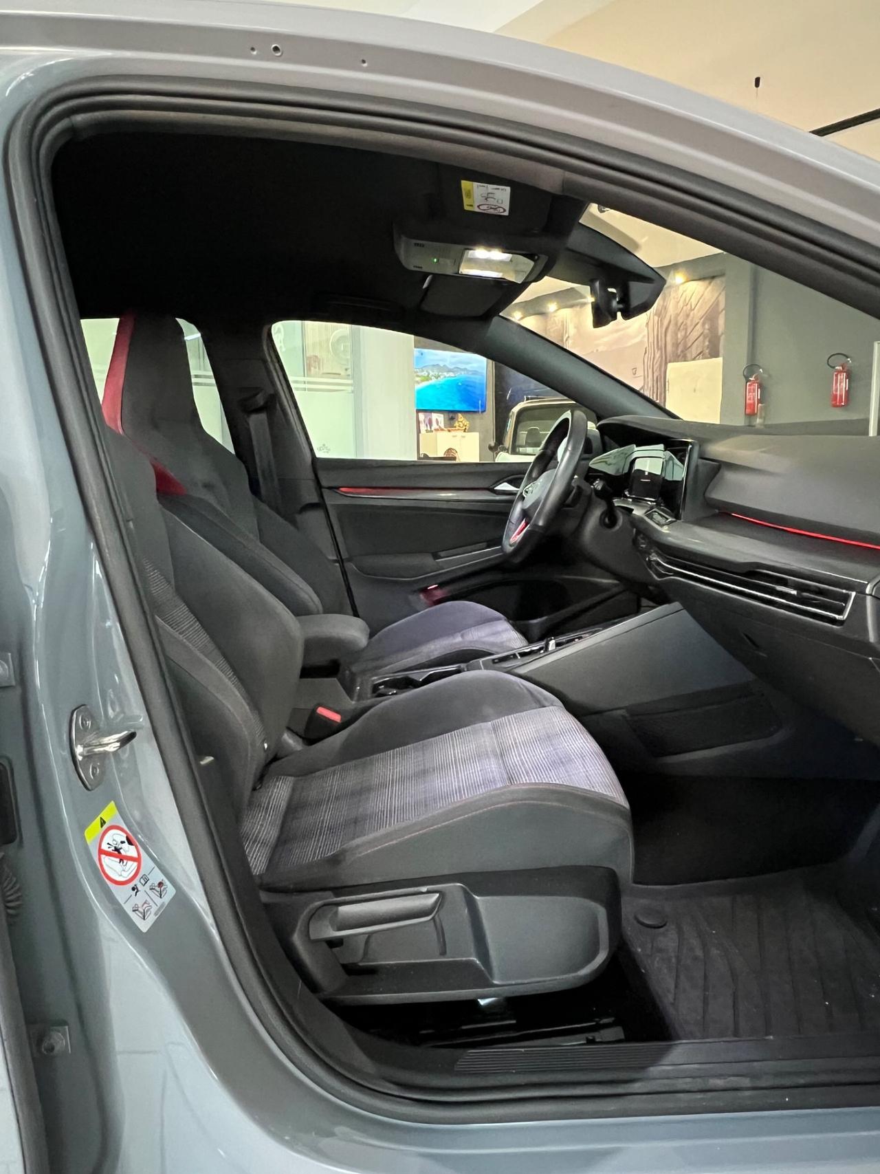 Volkswagen Golf GTI Golf 2.0 TSI GTI DSG
