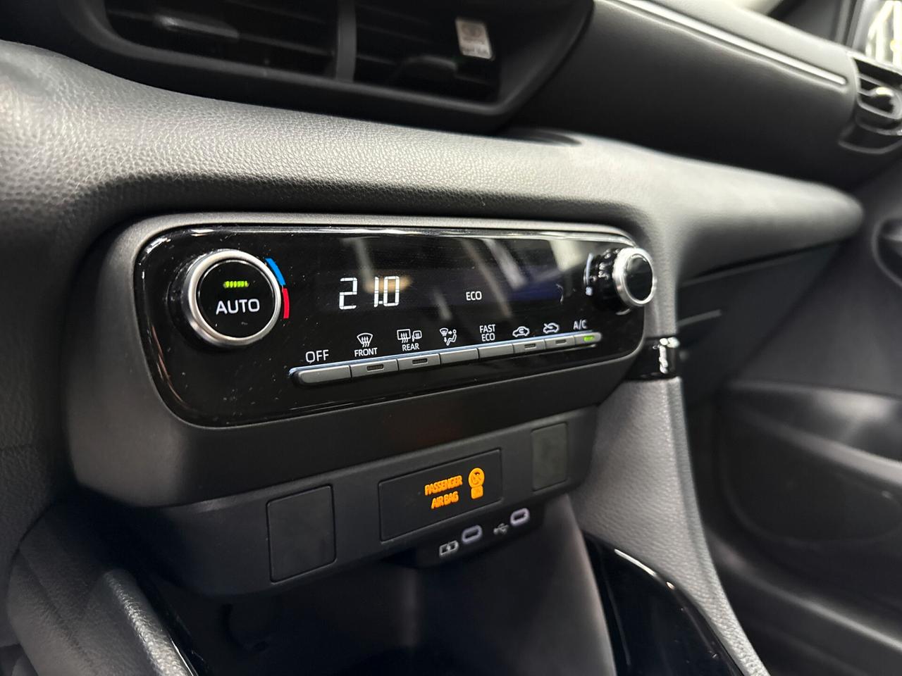 TOYOTA YARIS 1.5 HYBRID 92CV AUTO