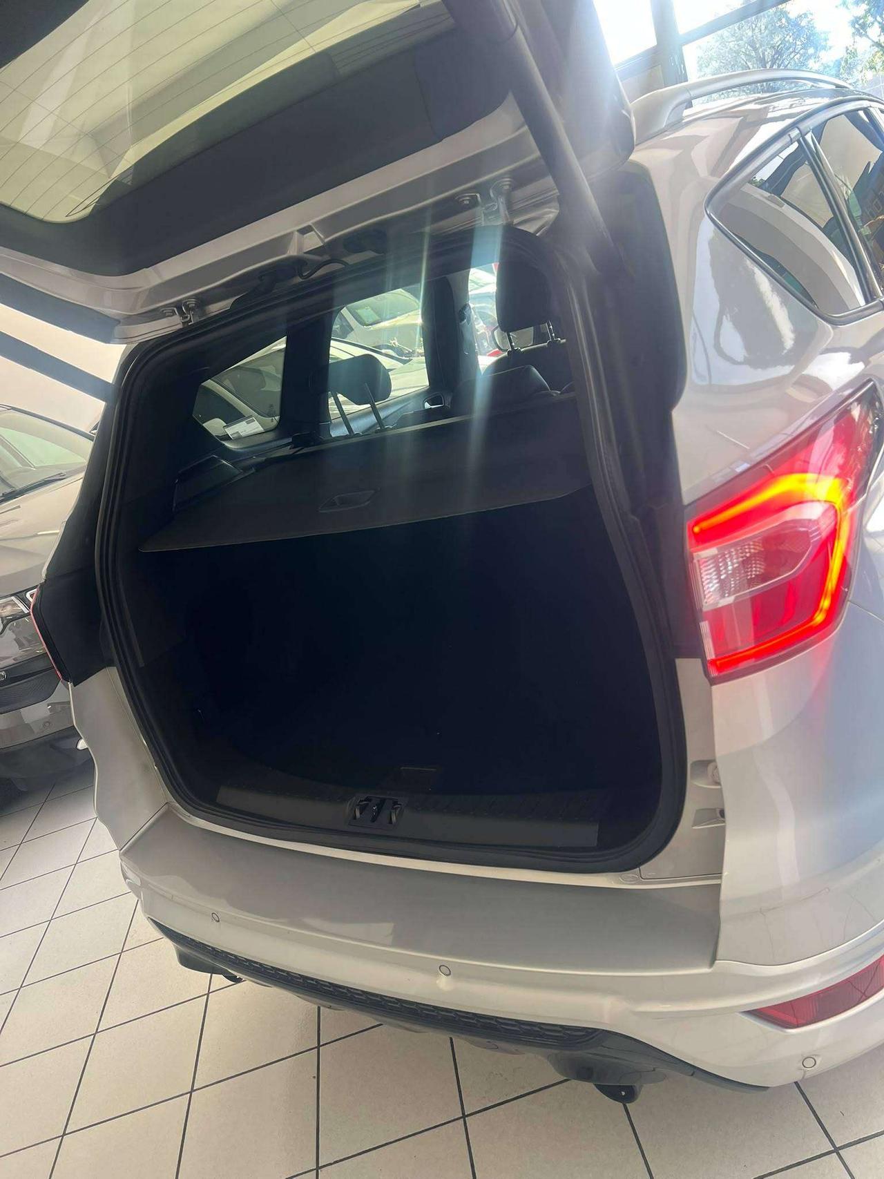 Ford Kuga Kuga II 1.5 tdci ST-Line