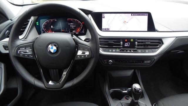 BMW 118 d 5p. Business Advantage
