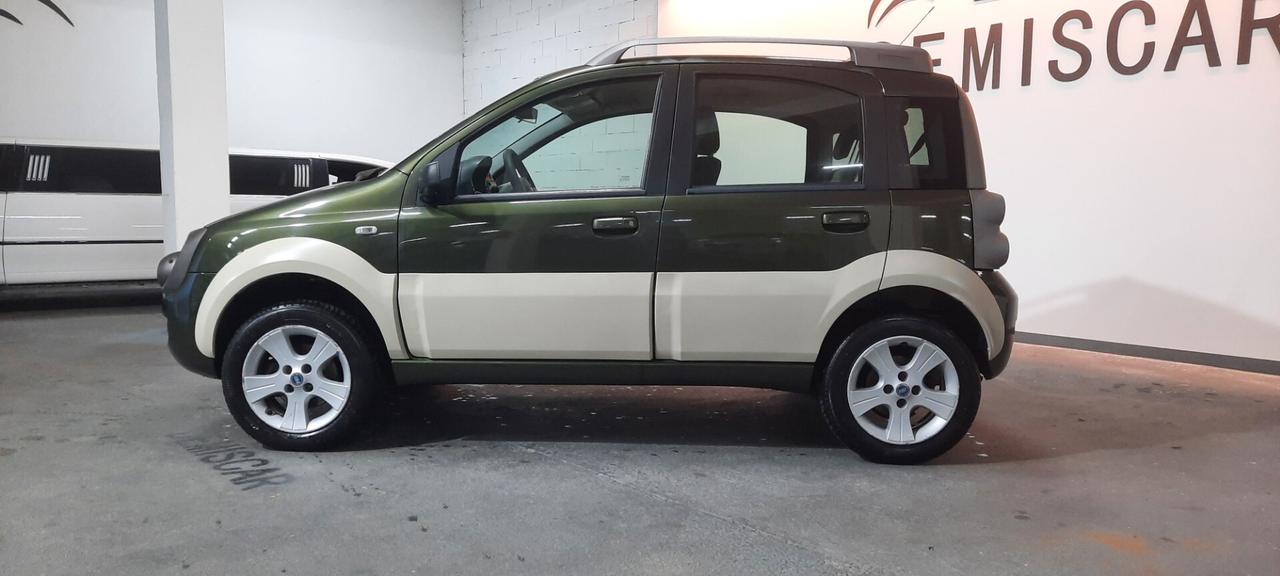 Fiat Panda 1.3 MJT 16V 4x4 Monster