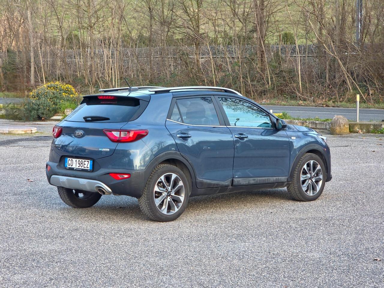 Kia Stonic 1.0 T-GDi 120 CV MHEV DCT GT Line 2020-E6 Automatico
