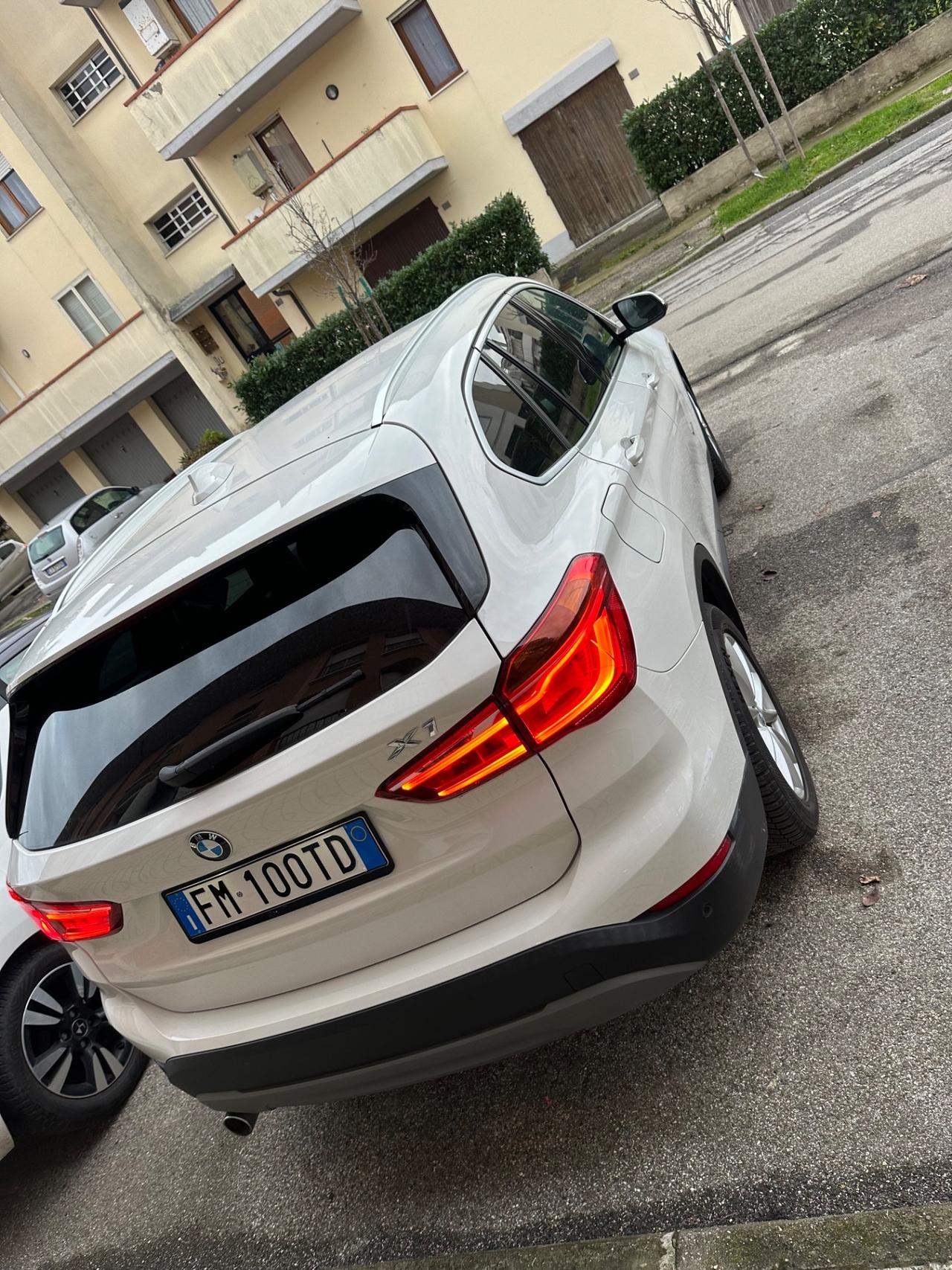 Bmw X1 sDrive18d Business