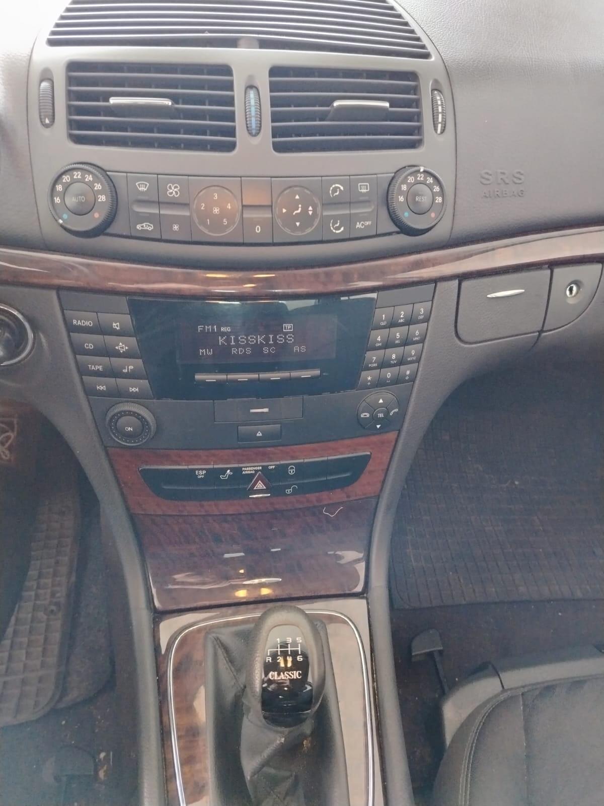 Mercedes-benz E 220 CDI cat Avantgarde