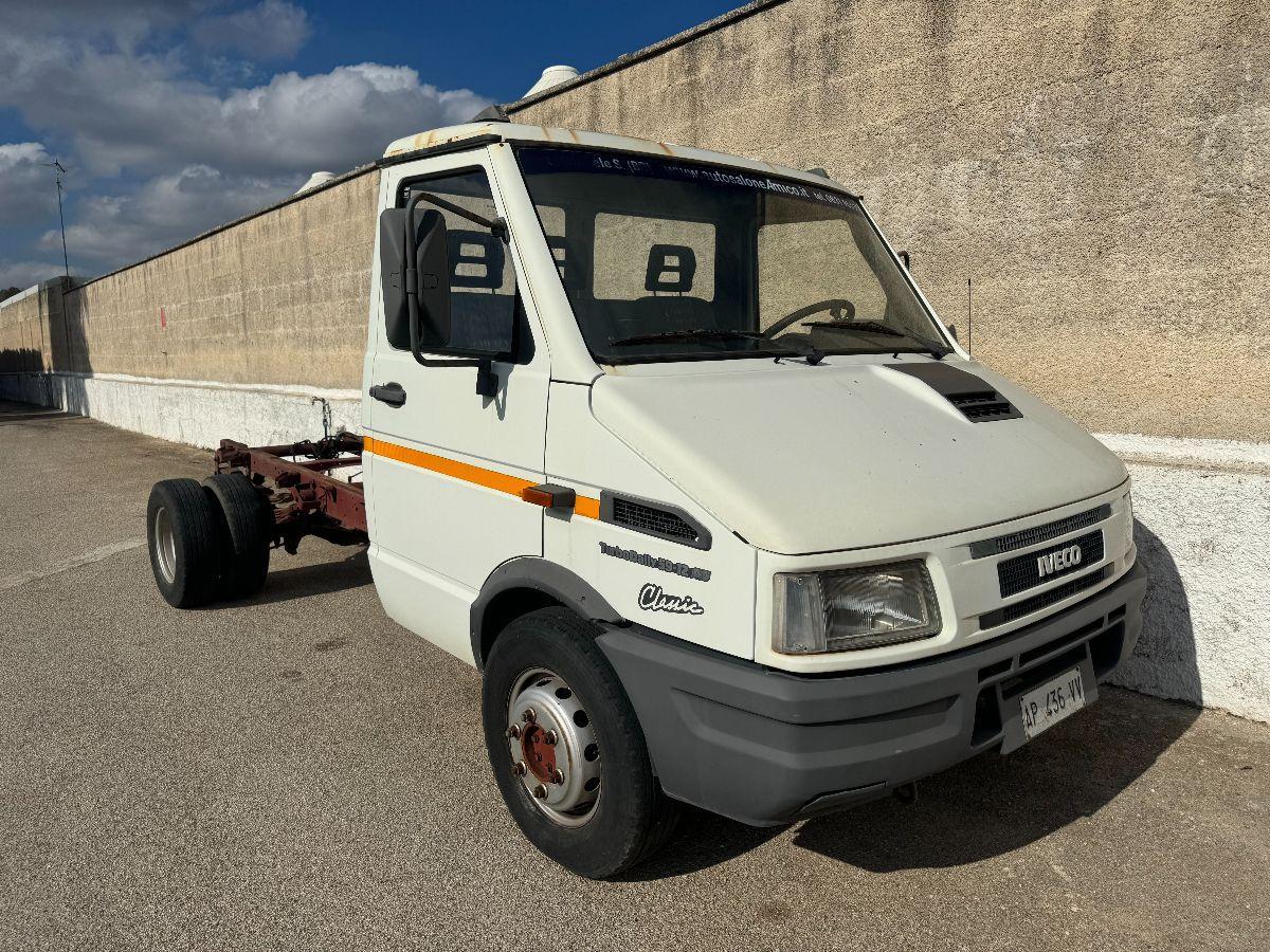 IVECO - Daily 59-12 Telaio passo 3600 Patente C