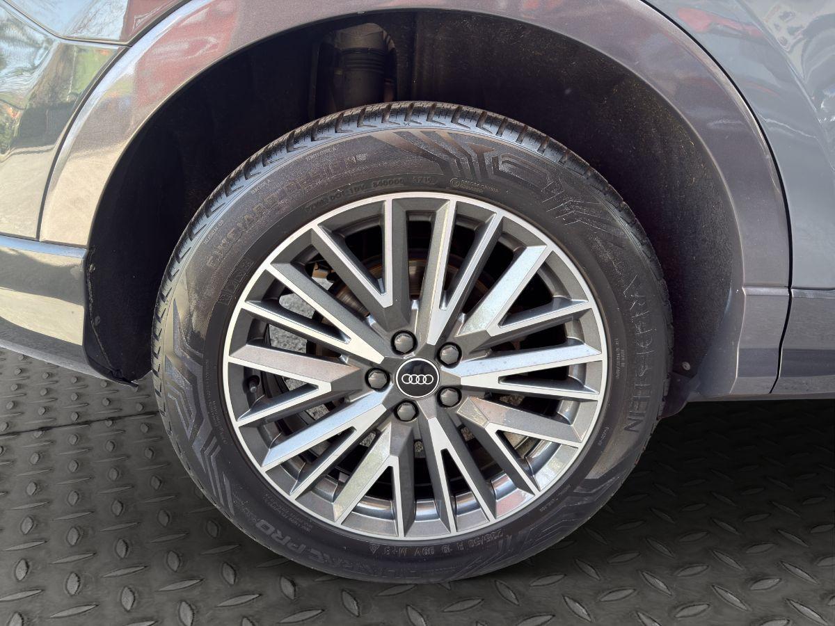 AUDI - Q3 Sportback - Q3 SPB 35 2.0 TDI 150CV S tronic S line edition TETTO