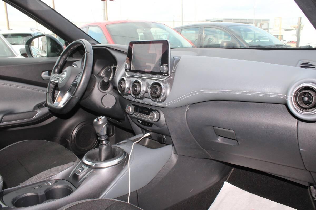 Nissan Juke 1.0 dig-t N-Connecta 114cv con Telecam e CarPlay