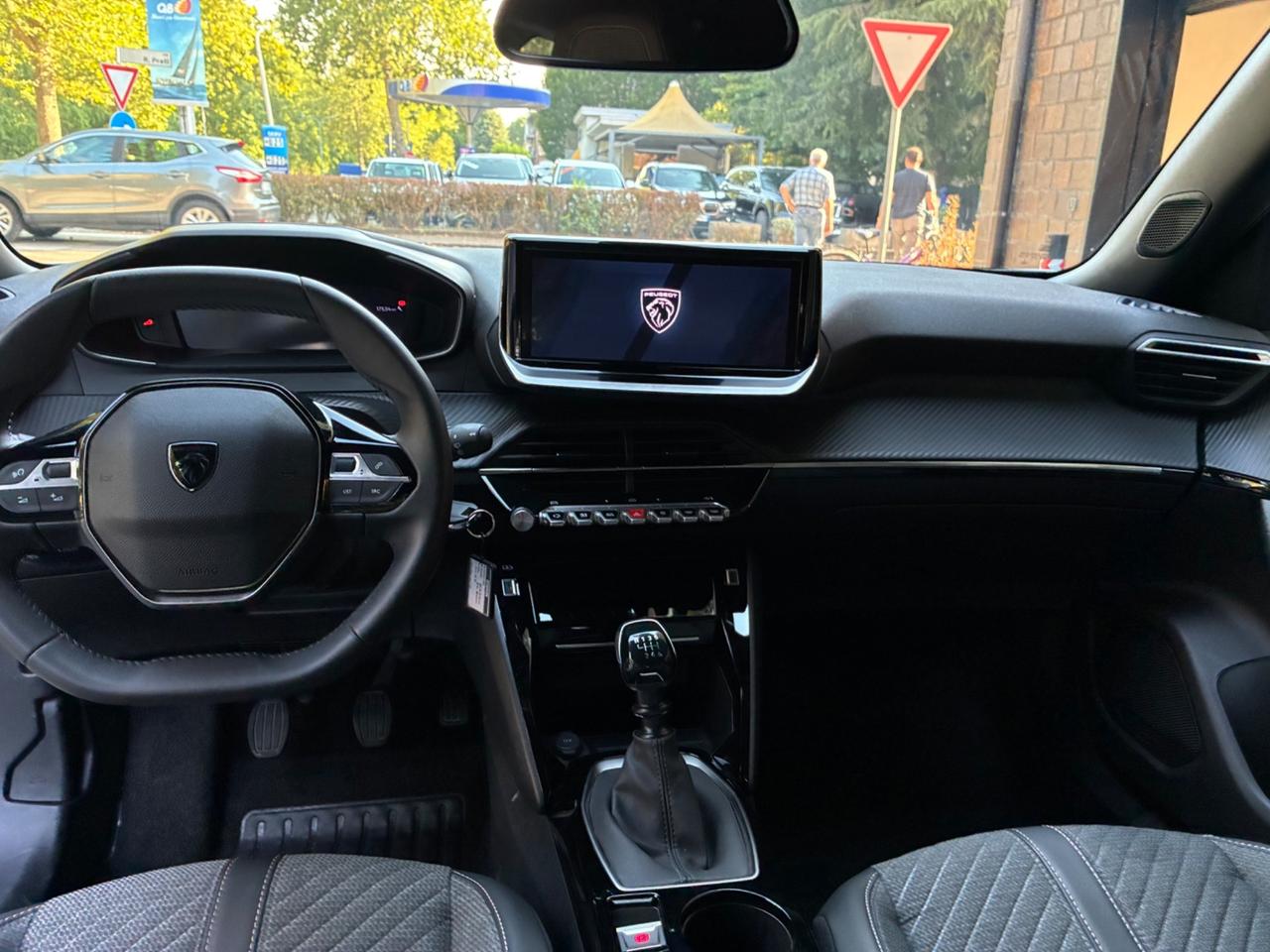 Peugeot 2008 PureTech 100 S&S Allure
