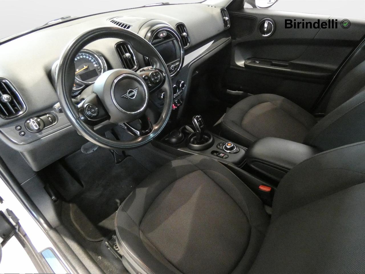 MINI Mini Countrym.(F60) - Mini 2.0 Cooper D Business Countryman