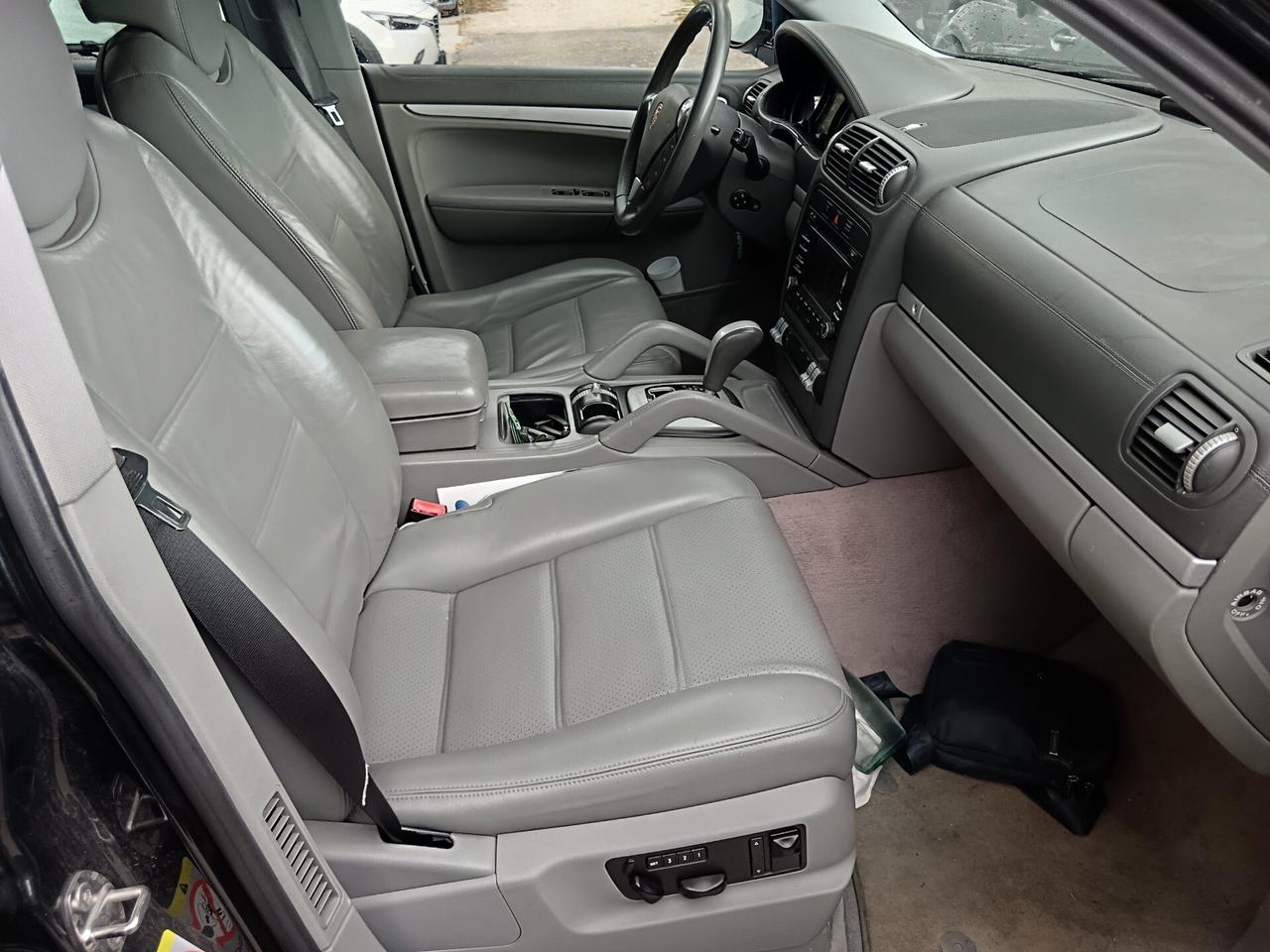 Porsche Cayenne 3.0 TDI 239CV TIPTRONIC