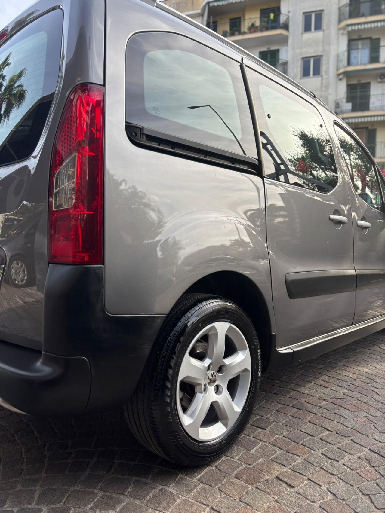 Peugeot Partner Tepee 1.6 HDi 90CV Outdoor