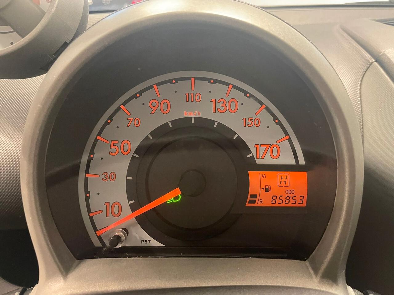 TOYOTA AYGO AUTOMATICO-OK NEOPATENTATI-85.000 KM