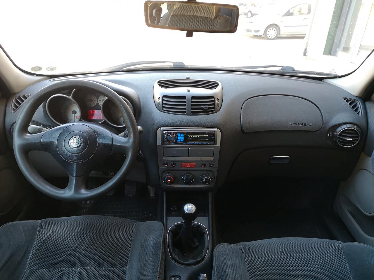 Alfa Romeo 147 1.9 JTD (115 CV) cat 5p. Distinctive