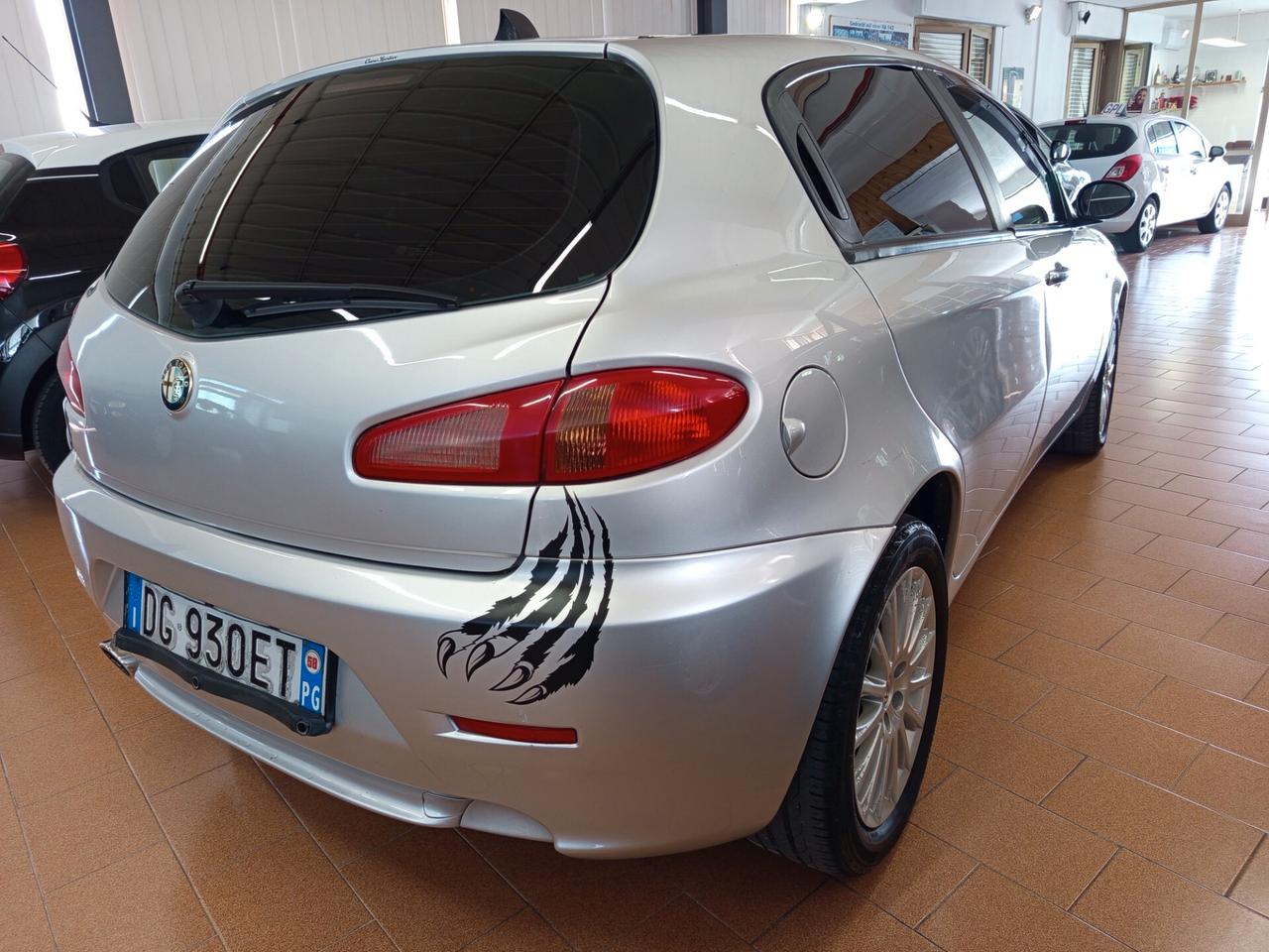 Alfa Romeo 147 1.9 JTD M-JET 16V 5 porte Exclusive