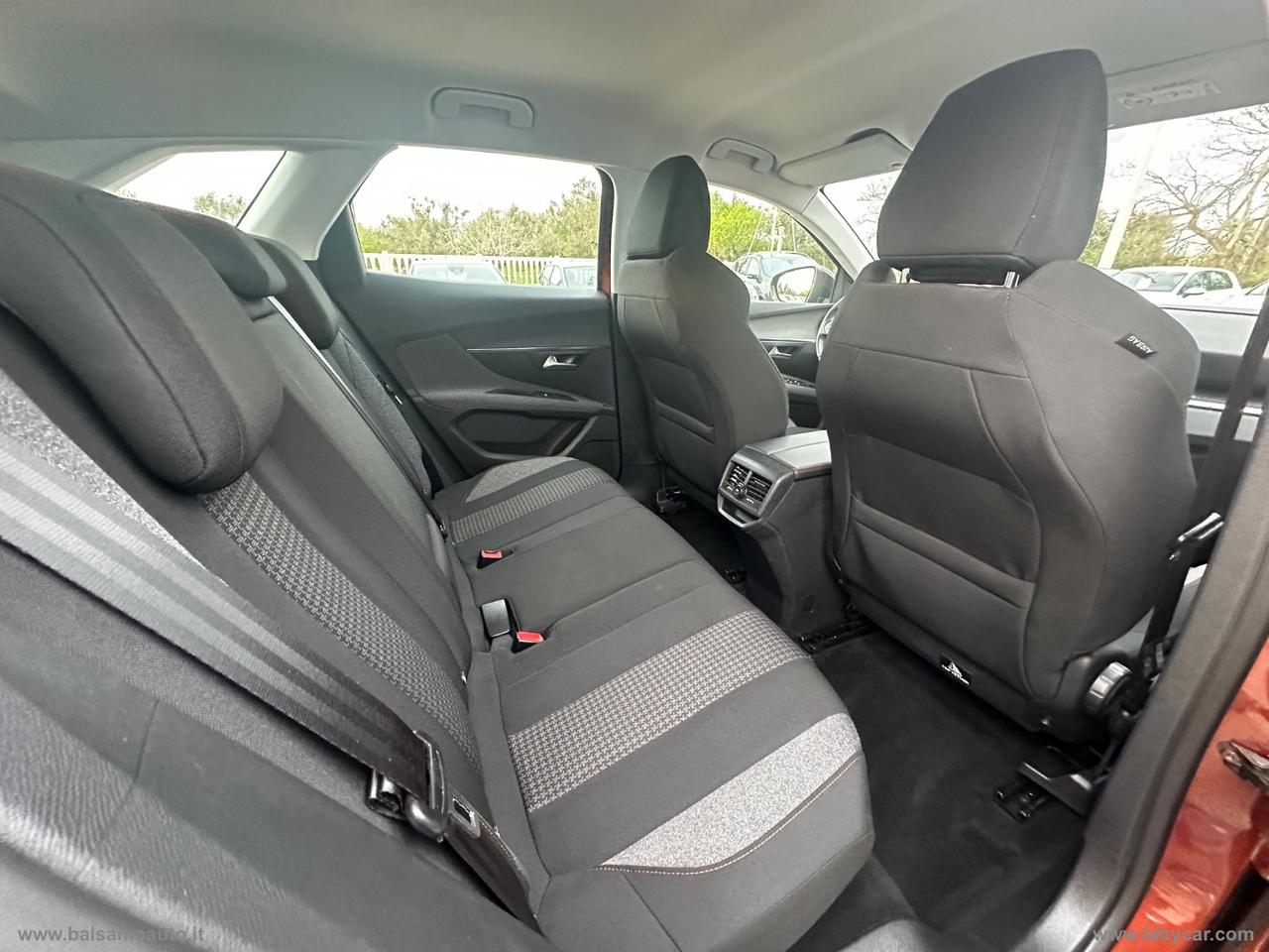 PEUGEOT 3008 BlueHDi 130 S&S EAT8 Allure