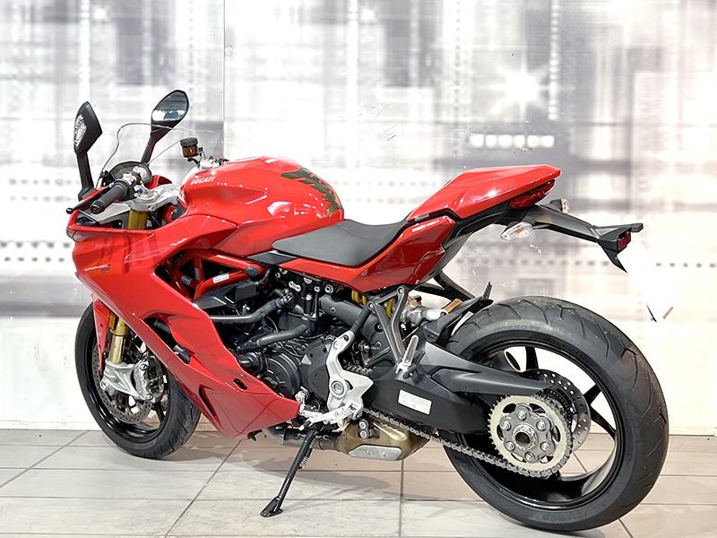 Ducati Supersport 939 S
