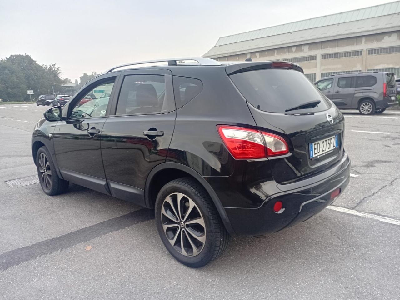 Nissan Qashqai 2.0 dCi DPF Tekna