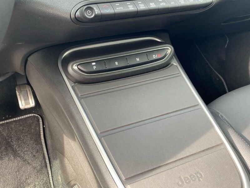 Jeep Avenger e-Hybrid 1.2 MHEV e-Hybrid Turbo Summit